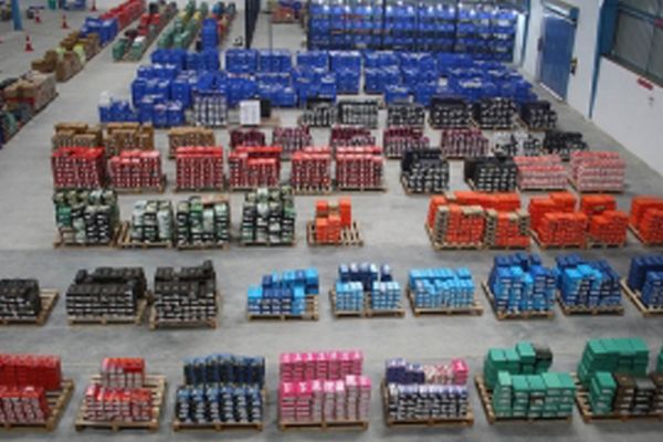 warehousing-solution-for-a-premium-online-apparel-retailer